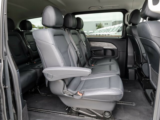 MERCEDES-BENZ V 300 Avantgarde Extralang,2xSchiebetür el.,AHK... - Minibús, Furgoneta de pasajeros: foto 5 MERCEDES-BENZ V 300 Avantgarde Extralang,2xSchiebetür el.,AHK... - Minibús, Furgoneta de pasajeros: foto 5