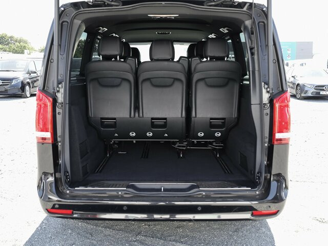 MERCEDES-BENZ V 300 Avantgarde Extralang,2xSchiebetür elektr.... - Furgoneta de pasajeros: foto 2 MERCEDES-BENZ V 300 Avantgarde Extralang,2xSchiebetür elektr.... - Furgoneta de pasajeros: foto 2