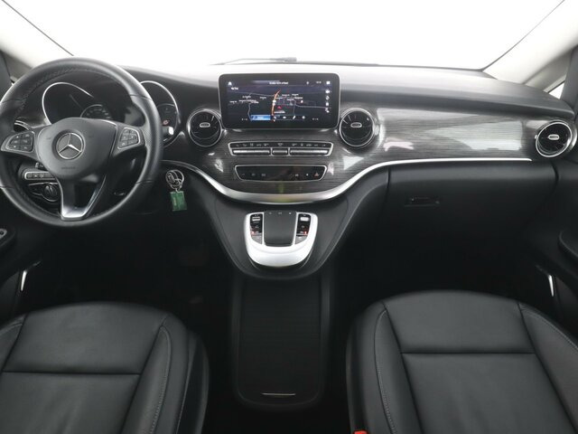 MERCEDES-BENZ V 300 Avantgarde Extralang,Allrad,2Schiebetüren... - Furgoneta de pasajeros: foto 2 MERCEDES-BENZ V 300 Avantgarde Extralang,Allrad,2Schiebetüren... - Furgoneta de pasajeros: foto 2