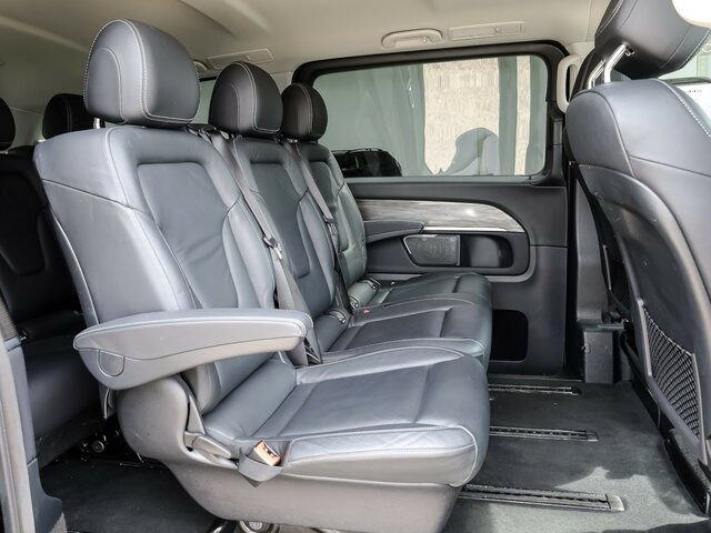 MERCEDES-BENZ V 300 Avantgarde,Extralang,Allrad,2elSchiebetür - Minibús, Furgoneta de pasajeros: foto 4 MERCEDES-BENZ V 300 Avantgarde,Extralang,Allrad,2elSchiebetür - Minibús, Furgoneta de pasajeros: foto 4