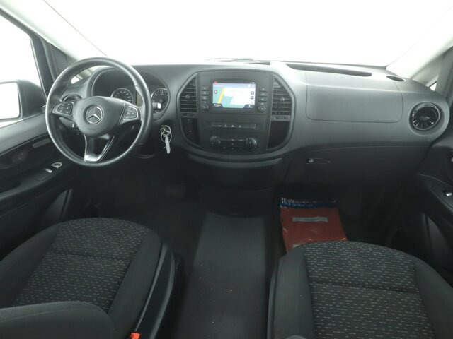 MERCEDES-BENZ Vito 114 TourerPro,Extralang,8Sitzer,Automatik... - Minibús, Furgoneta de pasajeros: foto 2 MERCEDES-BENZ Vito 114 TourerPro,Extralang,8Sitzer,Automatik... - Minibús, Furgoneta de pasajeros: foto 2