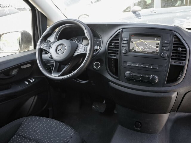 MERCEDES-BENZ Vito 114 TourerPro,lang,Automatik,8Sitze,Kamera... - Furgoneta de pasajeros: foto 5 MERCEDES-BENZ Vito 114 TourerPro,lang,Automatik,8Sitze,Kamera... - Furgoneta de pasajeros: foto 5