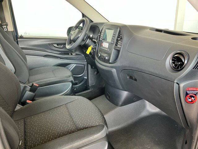 MERCEDES-BENZ Vito 114 TourerPro,lang,Automatik,8Sitze,Kamera - Furgoneta de pasajeros: foto 3 MERCEDES-BENZ Vito 114 TourerPro,lang,Automatik,8Sitze,Kamera - Furgoneta de pasajeros: foto 3
