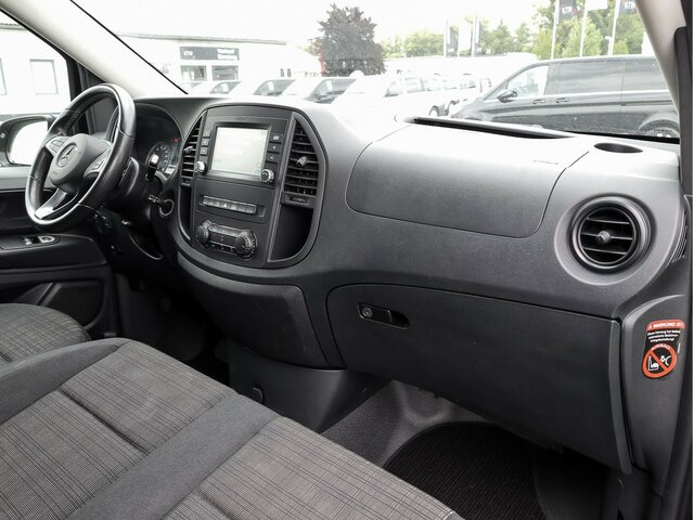MERCEDES-BENZ Vito 116TourerPro ,Extralang,2xKlima,9Sitze... - Minibús, Furgoneta de pasajeros: foto 4 MERCEDES-BENZ Vito 116TourerPro ,Extralang,2xKlima,9Sitze... - Minibús, Furgoneta de pasajeros: foto 4