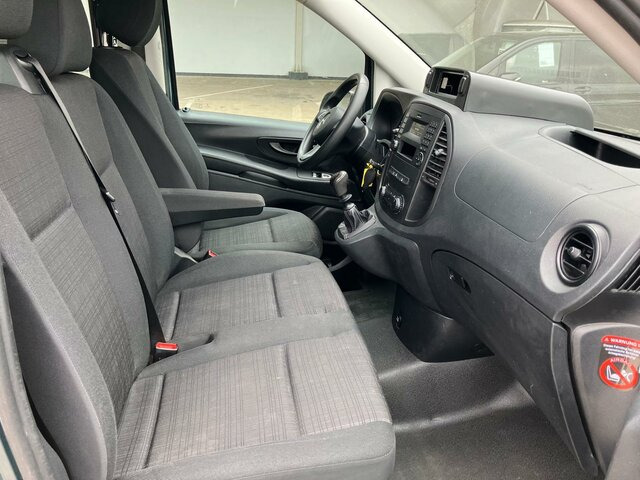 MERCEDES-BENZ Vito114 Mixto Extralang,Klima,Tempomat,Standhzg - Furgoneta pequeña: foto 3 MERCEDES-BENZ Vito114 Mixto Extralang,Klima,Tempomat,Standhzg - Furgoneta pequeña: foto 3