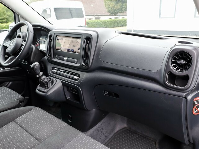 MERCEDES-BENZ Vito116CDI KA lang,Kamera,Klima,Tempomat - Furgoneta pequeña: foto 4 MERCEDES-BENZ Vito116CDI KA lang,Kamera,Klima,Tempomat - Furgoneta pequeña: foto 4