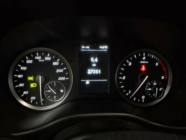 MERCEDES-BENZ Vito116CDI KA lang,Kamera,Klima,Tempomat... - Furgoneta pequeña: foto 5 MERCEDES-BENZ Vito116CDI KA lang,Kamera,Klima,Tempomat... - Furgoneta pequeña: foto 5