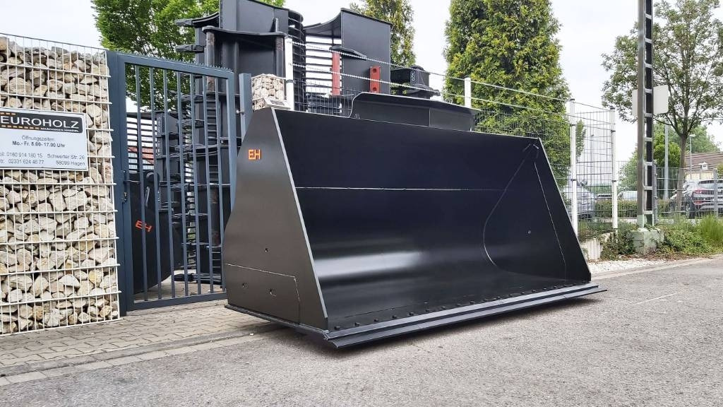 EH Frontschaufel passend Volvo L120 mit Messer - Cazo cargador: foto 1 EH Frontschaufel passend Volvo L120 mit Messer - Cazo cargador: foto 1