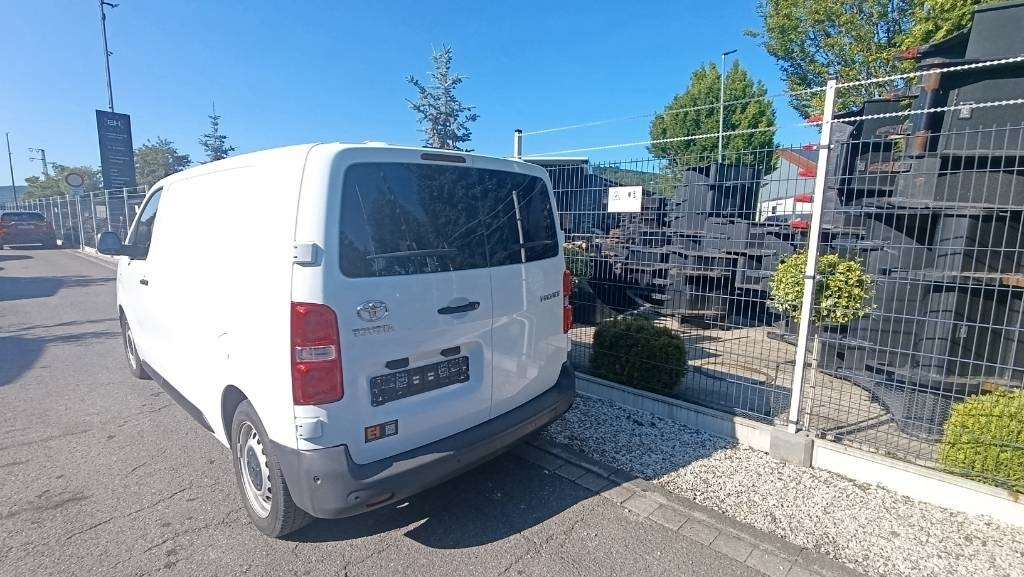 Arrendamiento de Toyota Proace 1.6 D, Transporter Kasten Schiebetür Klima  Toyota Proace 1.6 D, Transporter Kasten Schiebetür Klima: foto 23
