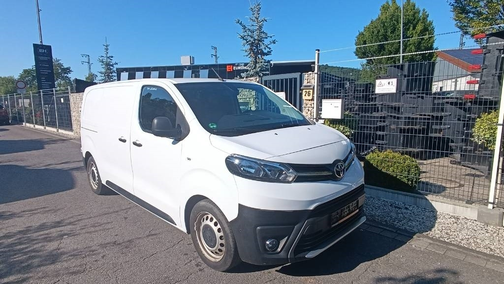 Toyota Proace 1.6 D, Transporter Kasten Schiebetür Klima - Furgoneta caja cerrada: foto 2 Toyota Proace 1.6 D, Transporter Kasten Schiebetür Klima - Furgoneta caja cerrada: foto 2