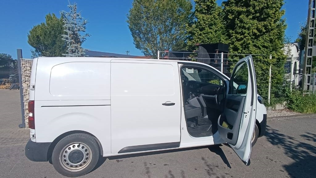 Arrendamiento de Toyota Proace 1.6 D, Transporter Kasten Schiebetür Klima  Toyota Proace 1.6 D, Transporter Kasten Schiebetür Klima: foto 11