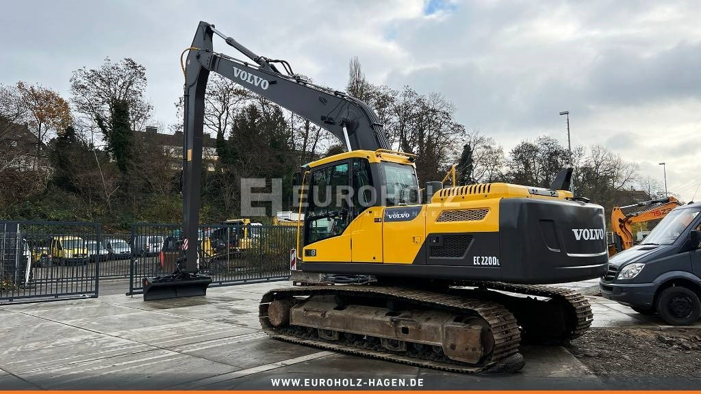 Volvo EC 220, Kettenbagger mit Long Reach, Kamera, Klima  - Excavadora de cadenas: foto 3 Volvo EC 220, Kettenbagger mit Long Reach, Kamera, Klima  - Excavadora de cadenas: foto 3