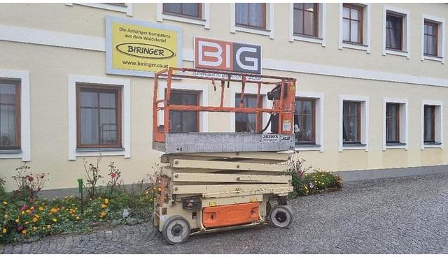 JLG 2630ES Scherenarbeitsbühne elektrisch - Plataforma elevadora: foto 1 JLG 2630ES Scherenarbeitsbühne elektrisch - Plataforma elevadora: foto 1