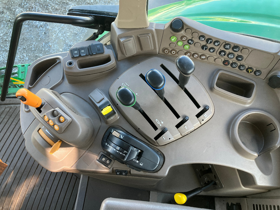 John Deere 6155M - Tractor: foto 5 John Deere 6155M - Tractor: foto 5