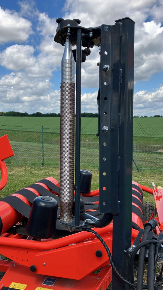 Kuhn RW 1410C - Encintadora de pacas: foto 1 Kuhn RW 1410C - Encintadora de pacas: foto 1