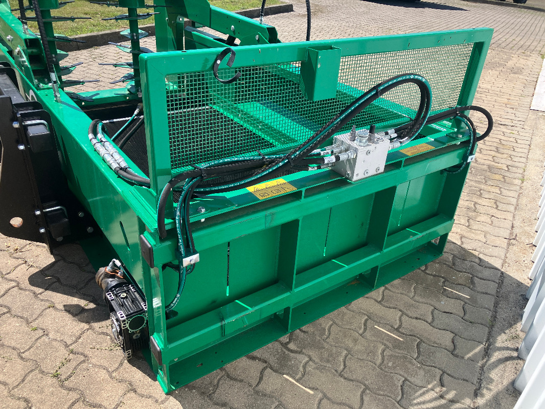 Spread-a-Bale Midi  2VR - 100 - Maquinaria ganadera: foto 3 Spread-a-Bale Midi  2VR - 100 - Maquinaria ganadera: foto 3