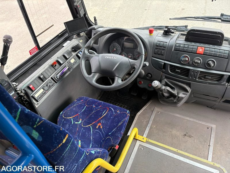AUTOCAR IRISBUS PROWAY 32 PL - Autobús escolar: foto 4 AUTOCAR IRISBUS PROWAY 32 PL - Autobús escolar: foto 4