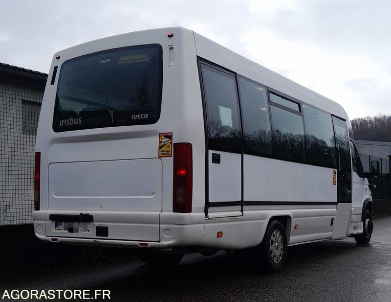 Autocar iveco wing 28places - Autocar: foto 3 Autocar iveco wing 28places - Autocar: foto 3