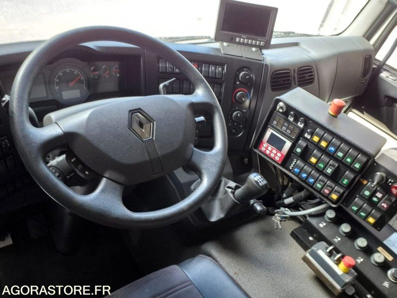 BALAYEUSE SEMAT ET CHASSIS RENAULT 2018 - 64104 - Barredora vial: foto 5 BALAYEUSE SEMAT ET CHASSIS RENAULT 2018 - 64104 - Barredora vial: foto 5