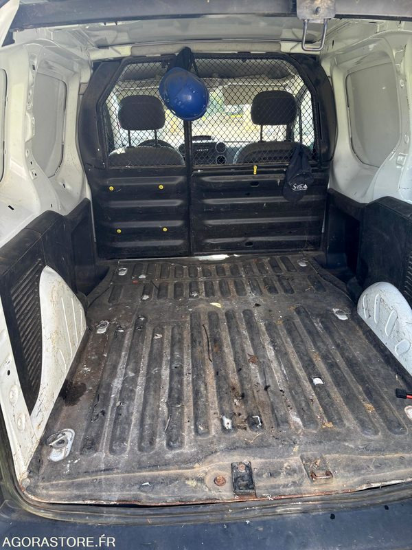 Furgoneta pequeña Berlingo: foto 6