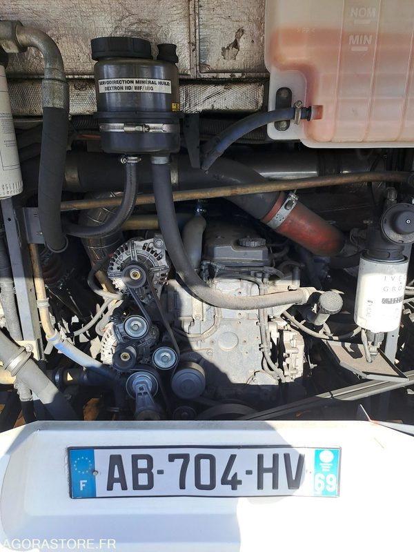 CAR-IRISBUS-RECREO N°12054(7590)-MEC-2009/276061 KM-AB704HV - Autobús escolar: foto 4 CAR-IRISBUS-RECREO N°12054(7590)-MEC-2009/276061 KM-AB704HV - Autobús escolar: foto 4