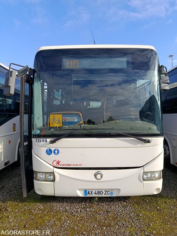 CAR IRISBUS RECREO - PARC 11598 - MEC 2010/ 384000km/ AX-480-ZC - Autobús escolar: foto 1 CAR IRISBUS RECREO - PARC 11598 - MEC 2010/ 384000km/ AX-480-ZC - Autobús escolar: foto 1