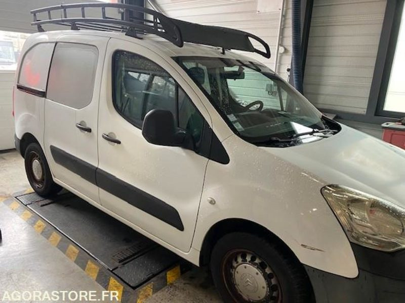 CITROEN BERLINGO (PAR 2507) - Furgoneta pequeña: foto 1 CITROEN BERLINGO (PAR 2507) - Furgoneta pequeña: foto 1