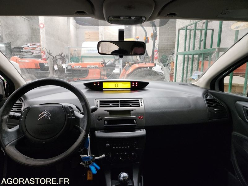 CITROEN C4 - Coche: foto 3 CITROEN C4 - Coche: foto 3