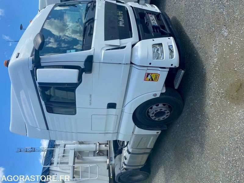 MAN TGX 500.18 Hydraulique + ralentisseur - Cabeza tractora: foto 3 MAN TGX 500.18 Hydraulique + ralentisseur - Cabeza tractora: foto 3