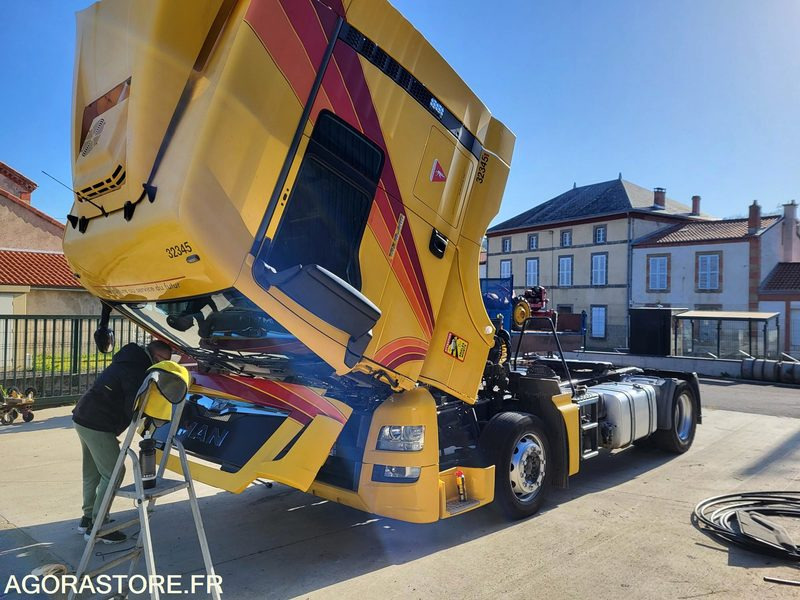 TRACTEUR MAN TGX 18400 - 2016 - 590 000KM - Cabeza tractora: foto 2 TRACTEUR MAN TGX 18400 - 2016 - 590 000KM - Cabeza tractora: foto 2