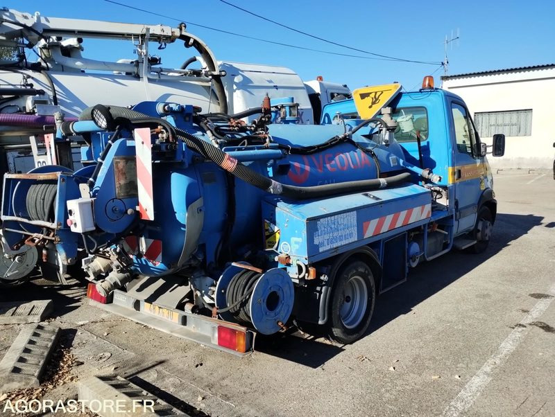 Camion 3.5t Hydrocureur Renault Mascott – équipement Huwer - Camión: foto 1 Camion 3.5t Hydrocureur Renault Mascott – équipement Huwer - Camión: foto 1