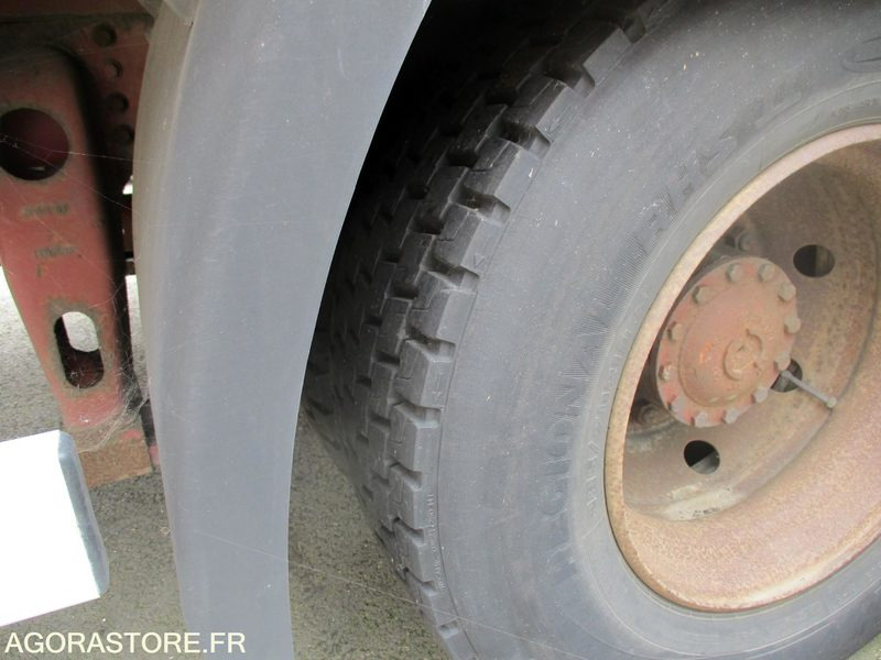Camión Camion IVECO + hayon élévateur: foto 14