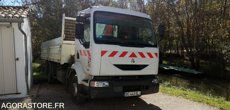 Camion benne avec grue - Renault Midlum 2001 293846kms - Camión: foto 2 Camion benne avec grue - Renault Midlum 2001 293846kms - Camión: foto 2