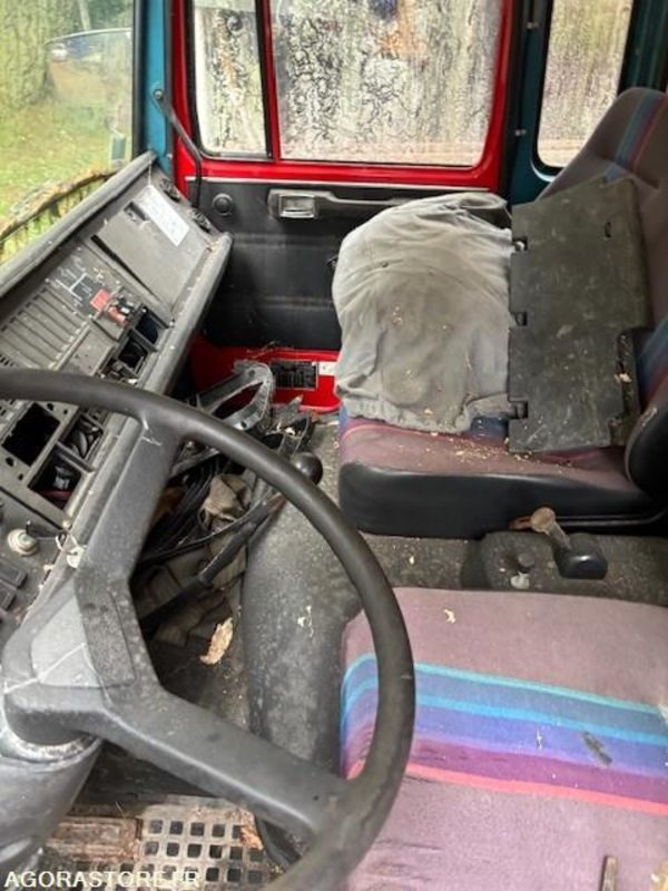 IVECO MAGIRUS 160-11 112144 KM POSTE DE COMMANDEMENT - Camión: foto 3 IVECO MAGIRUS 160-11 112144 KM POSTE DE COMMANDEMENT - Camión: foto 3