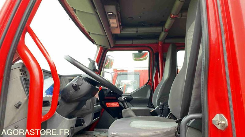 RENAULT MIDLUM - 2006 - Camión: foto 4 RENAULT MIDLUM - 2006 - Camión: foto 4