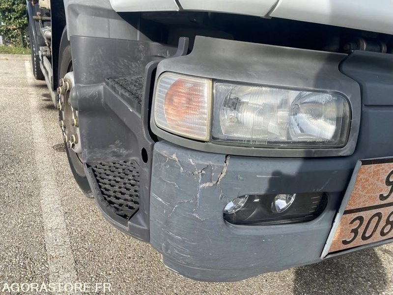 Camión RENAULT PREMIUM 210.19 19 t citerne ADR-  -2006-517007-BJ288SY - export only: foto 11