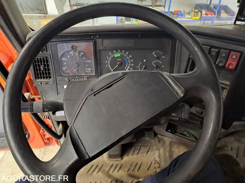 Renault Premium - 2002 - 245200kms (P2001104) - Camión: foto 5 Renault Premium - 2002 - 245200kms (P2001104) - Camión: foto 5