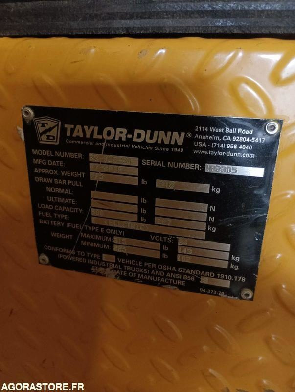 Chariot électrique TAYLOR DUNN - Bon état - 2010 - Remolcadora: foto 4 Chariot électrique TAYLOR DUNN - Bon état - 2010 - Remolcadora: foto 4