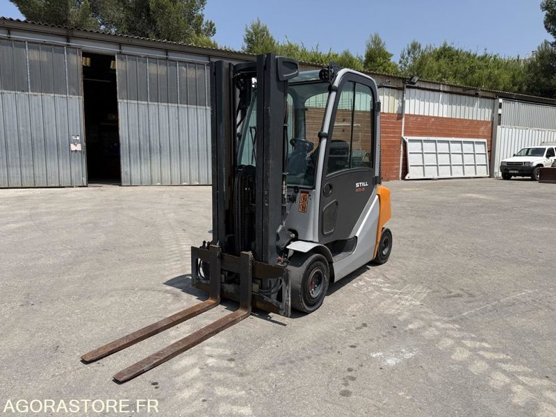 Chariot élévateur STILL 2T5 - 3300heures - Carretilla elevadora de gas: foto 1 Chariot élévateur STILL 2T5 - 3300heures - Carretilla elevadora de gas: foto 1