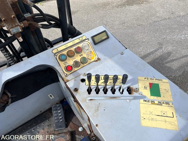 Chariot embarqué PALFINGER CRAYLER F3 151 - Carretilla elevadora diésel: foto 3 Chariot embarqué PALFINGER CRAYLER F3 151 - Carretilla elevadora diésel: foto 3