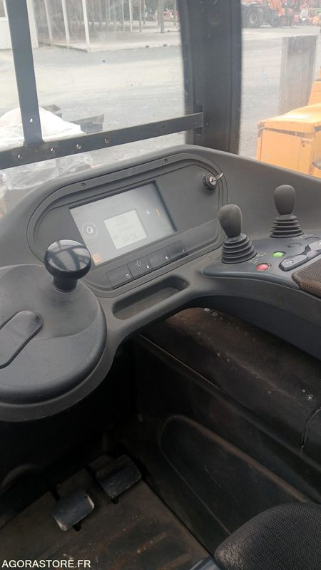 Chariot frontal - Fenwick - 2014 - R16 - Retráctil: foto 3 Chariot frontal - Fenwick - 2014 - R16 - Retráctil: foto 3