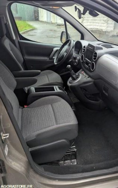 Citroën Berlingo 1.6 BlueHDi 100ch (B9) – 12/2015 – 50000 km – Crit'Air 2 - Coche: foto 5 Citroën Berlingo 1.6 BlueHDi 100ch (B9) – 12/2015 – 50000 km – Crit'Air 2 - Coche: foto 5