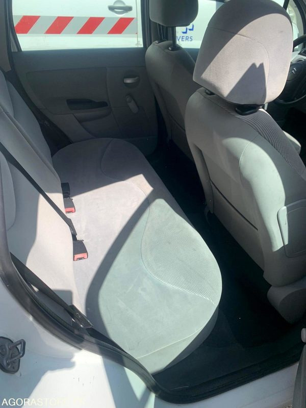 Citroen C 3 Phase 2 1.4 i GNV 75 cv 98446kms 2008 CT OK - Coche: foto 5 Citroen C 3 Phase 2 1.4 i GNV 75 cv 98446kms 2008 CT OK - Coche: foto 5