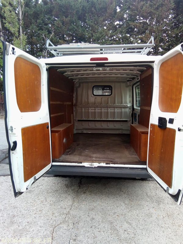 Citroen jumper 2,2 HDi 100 l1h1 77540 kms garanties HS Non ROULANT - Furgón: foto 3 Citroen jumper 2,2 HDi 100 l1h1 77540 kms garanties HS Non ROULANT - Furgón: foto 3
