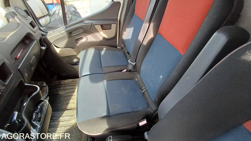 DB-585-BW // RENAULT MASTER L3H2 // 182 963 KMS - Furgón: foto 4 DB-585-BW // RENAULT MASTER L3H2 // 182 963 KMS - Furgón: foto 4