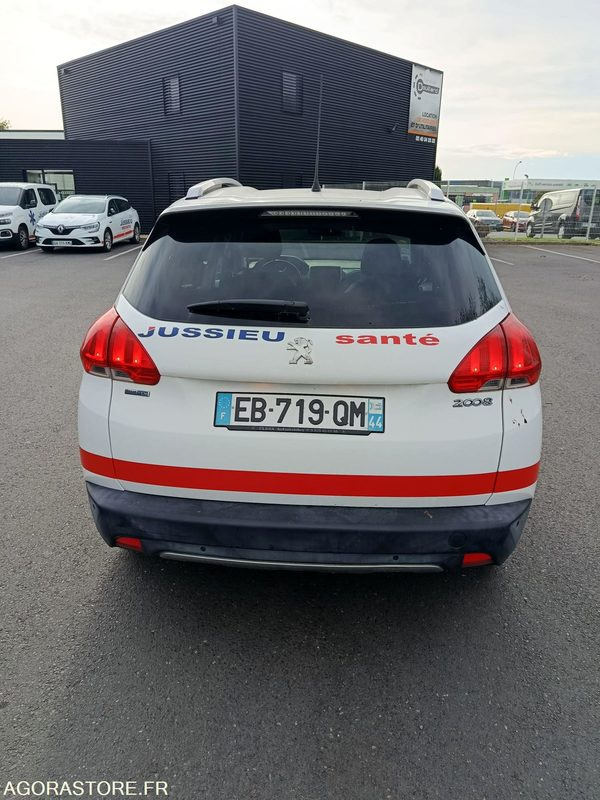 EB-719-QM - Non Roulant - PEUGEOT 2008 - CG KS SLV - VP - 257 763 Kms - SUV/ Todoterreno: foto 4 EB-719-QM - Non Roulant - PEUGEOT 2008 - CG KS SLV - VP - 257 763 Kms - SUV/ Todoterreno: foto 4