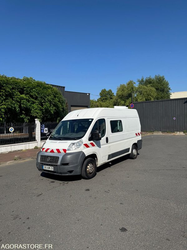 FIAT DUCATO 133 000 KM 7 PLACES - Furgón: foto 2 FIAT DUCATO 133 000 KM 7 PLACES - Furgón: foto 2