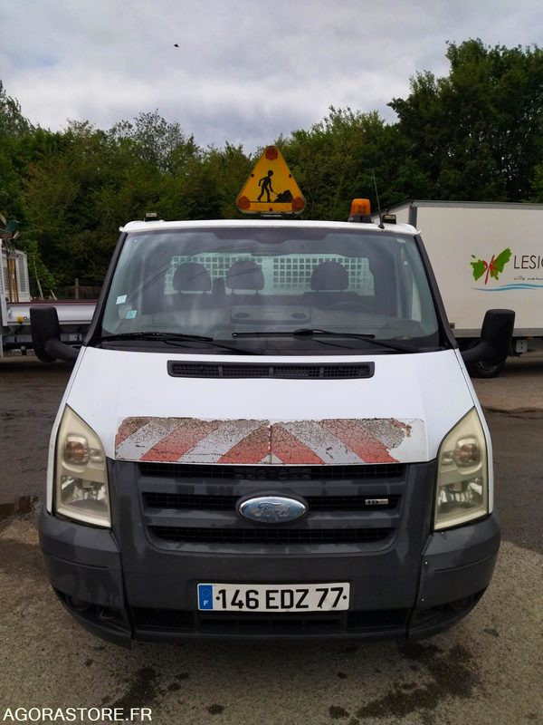 FORD TRANSIT BENNE SIMPLE CABINE DE 2006 - Furgoneta basculante: foto 1 FORD TRANSIT BENNE SIMPLE CABINE DE 2006 - Furgoneta basculante: foto 1