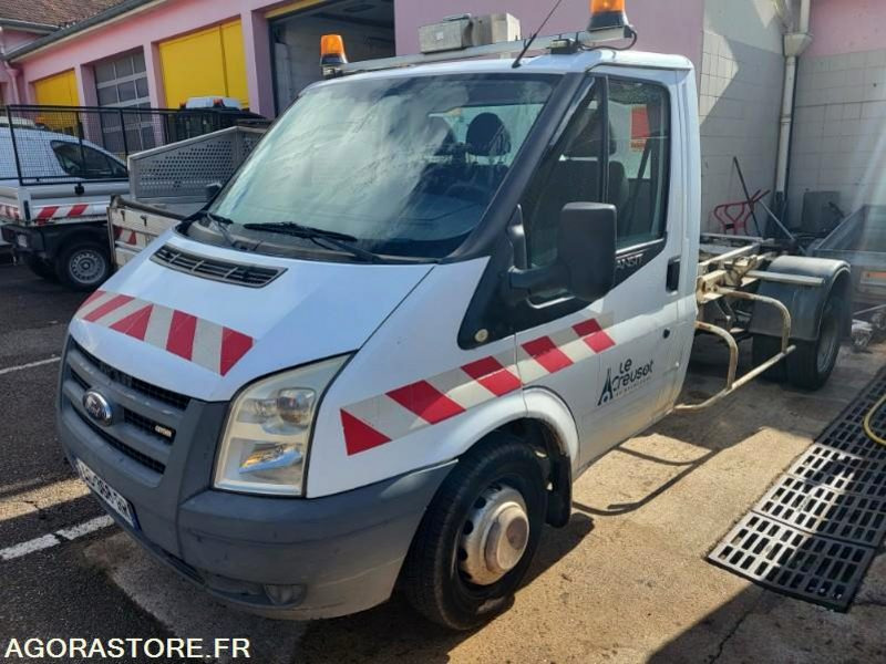 FORD transit avec système ampirol (sans contrôle technique) - Furgoneta basculante: foto 1 FORD transit avec système ampirol (sans contrôle technique) - Furgoneta basculante: foto 1