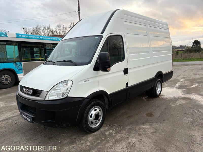FOURGON IVECO DAILY 180 CV - Furgón: foto 2 FOURGON IVECO DAILY 180 CV - Furgón: foto 2